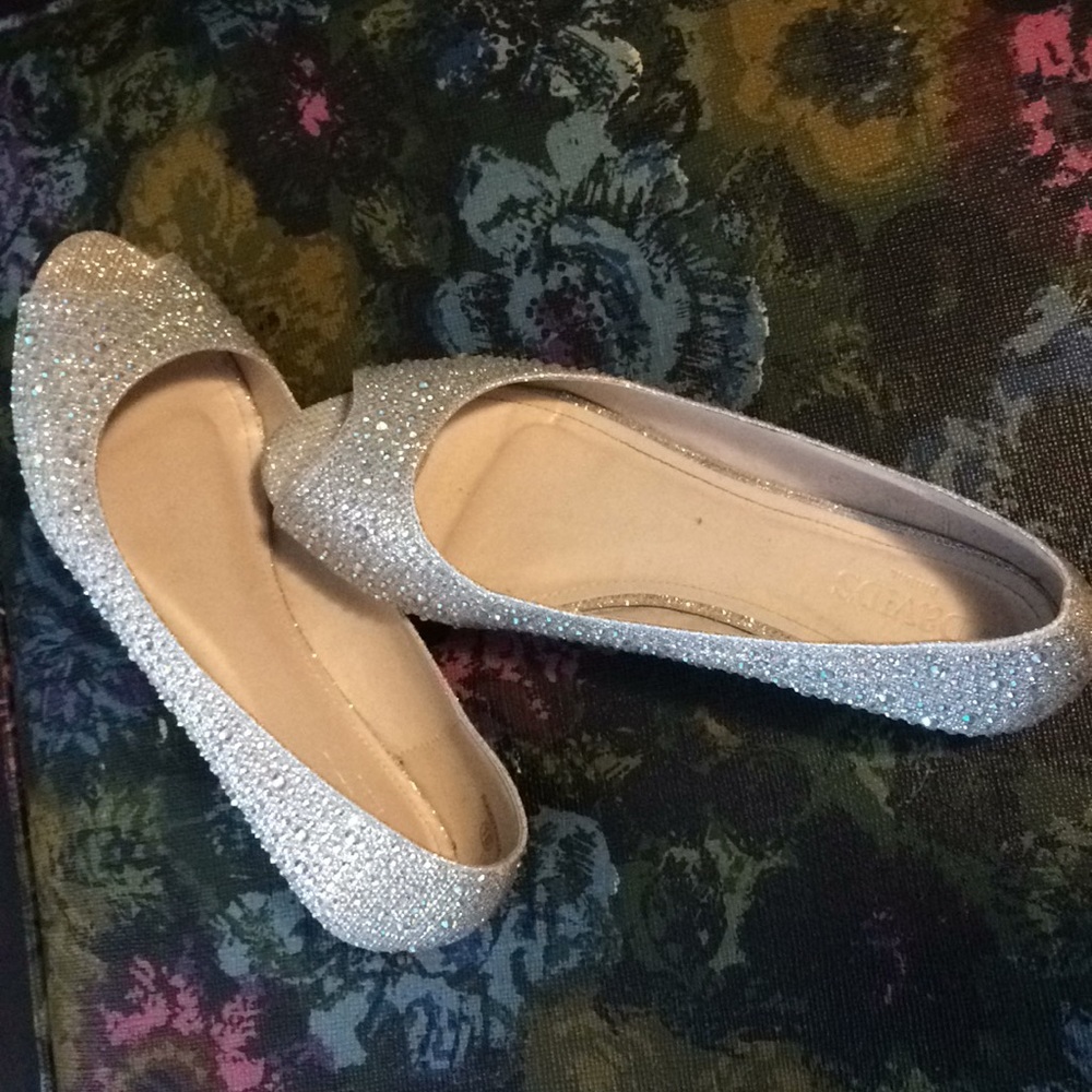 Dress shoes